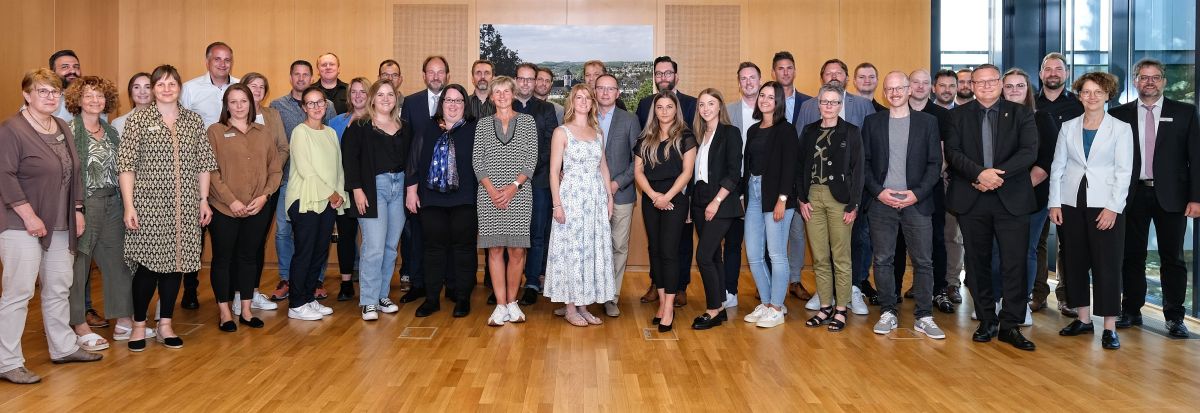 Vertreter der ausgezeichneten Unternehmen. von IHK Siegen