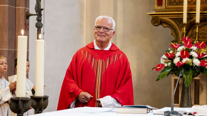 Pastor Ludger Wollweber ist seit 25 Jahren in Meggen. Für seinen Einsatz dankten ihm die...