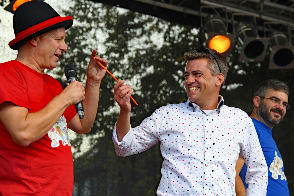 Der Kinderzirkus Pfiffikus ist auch was für Väter. von Aktion Muggelkirmes