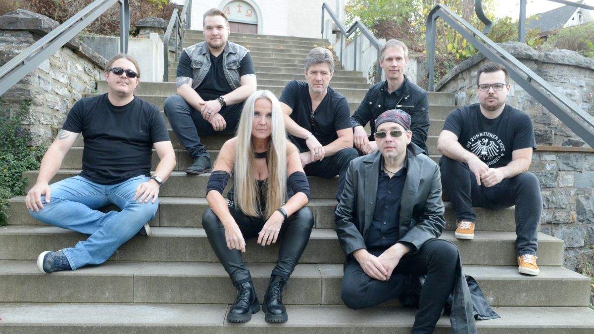 Bleed The Radiator sorgen mit handgemachter Mucke für beste Stimmung. von privat