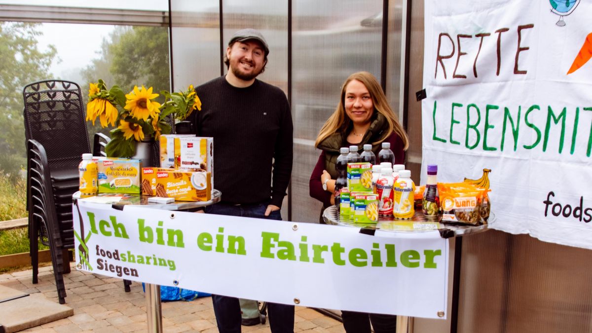 Fairtrade Markt auf dem Hof Belke. von privat