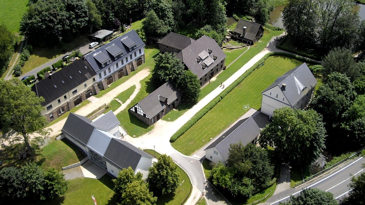 Das Gelände der Wendener Hütte. von Wolfgang Schaum