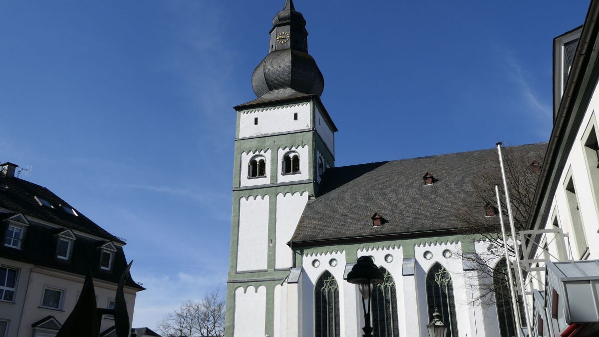 Die katholische Pfarrkirche Attendorn, auch Sauerländer Dom genannt. von privat