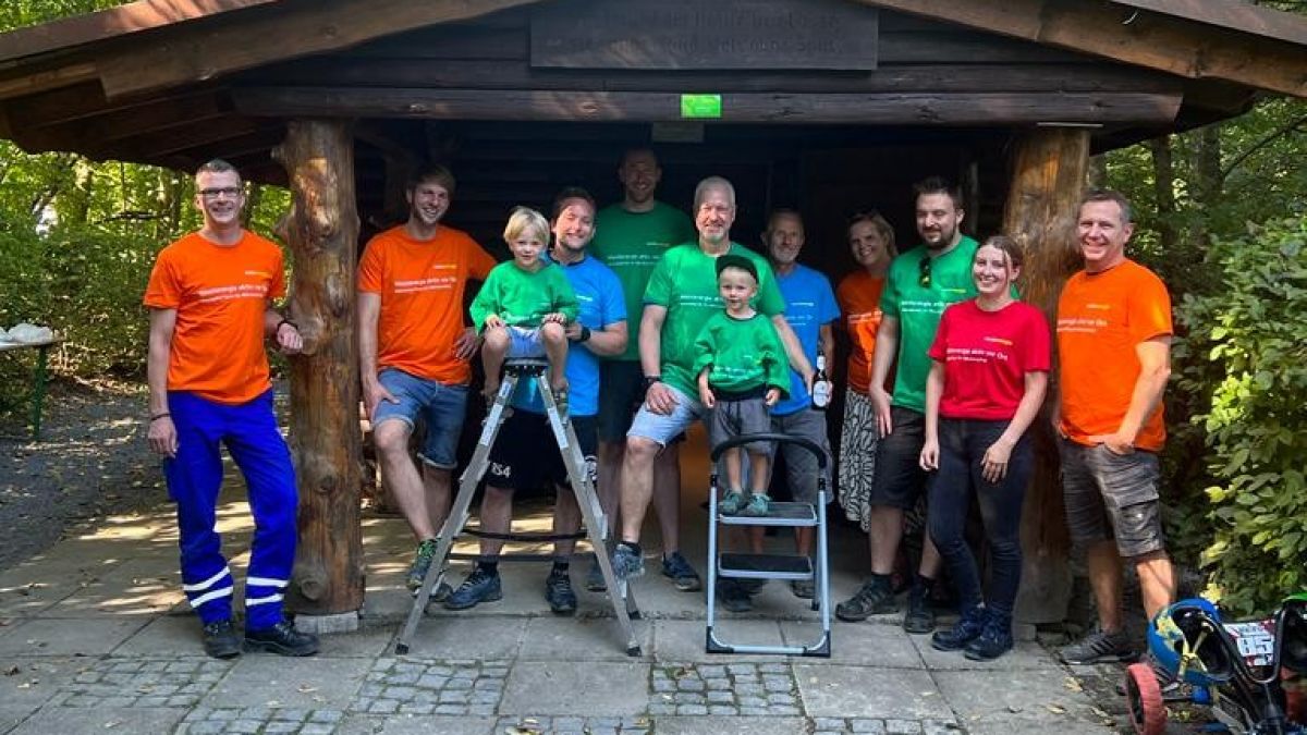 Das Team um Nele Kaps (2.v.r) und Jens Köhler (li.) nach getaner Arbeit. von Westenergie