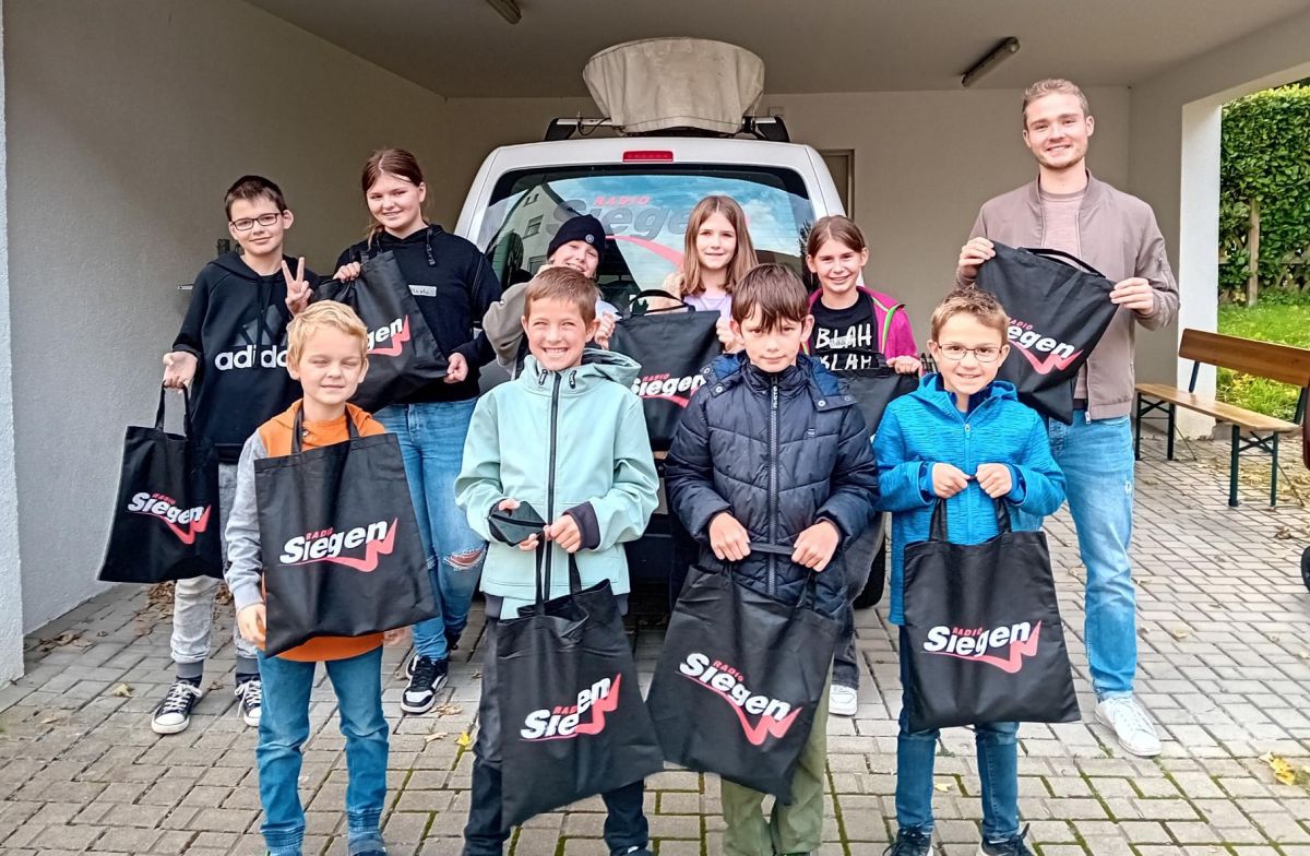 Die Fruppe nach dem Besuch bei Radio Siegen. von privat