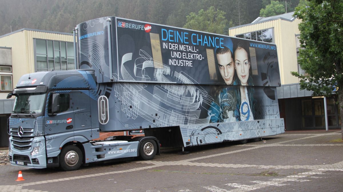 Der M+E-InfoTruck kommt nach Meggen und Grevenbrück. von privat
