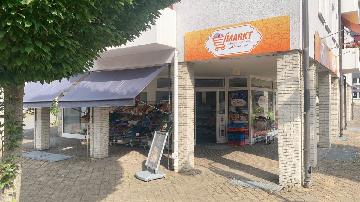 In diesem Ladenlokal am Rathaus war die Deutsche Post zuletzt untergebracht. von Nils Dinkel