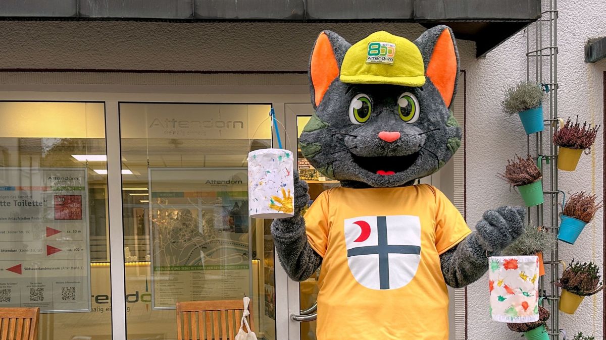 Die Hansestadt Attendorn möchte den Martini-Markt in diesem Jahr besonders zum Leuchten bringen und lädt zu einer Mitmachaktion ein. von Hansestadt Attendorn