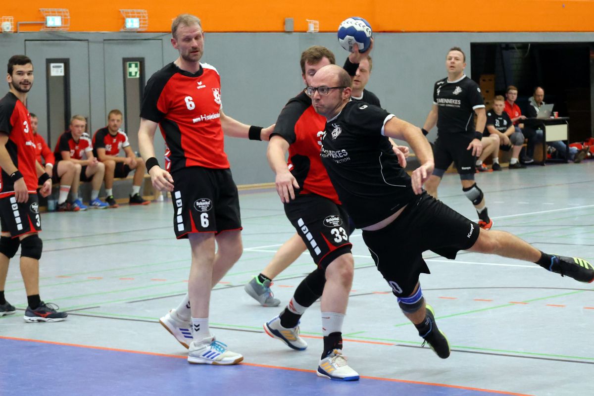 Die HSG Lennestadt-Würdinghausen  besiegte den TV Schmallenberg. von privat