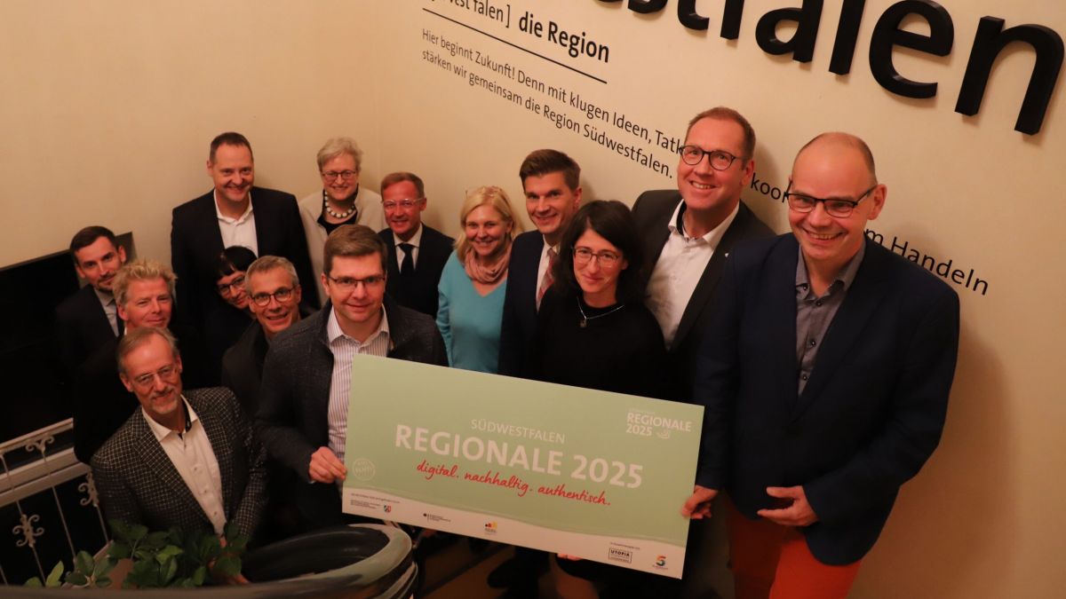 Wie arbeitet Südwestfalen zusammen? Interkommunal und in der REGIONALE 2025? Darum ging es bei einem Besuch einer Delegation aus Thüringen in der Südwestfalen Agentur in Olpe. von Südwestfalen Agentur GmbH