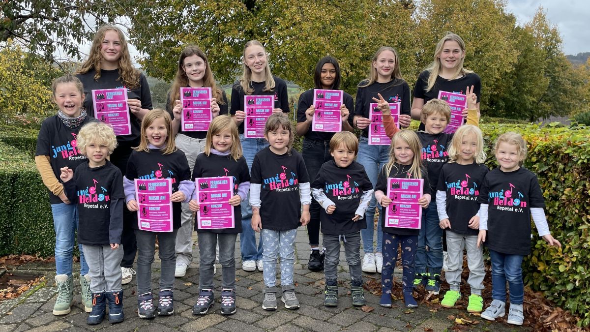 Die jungen Helden Repetal sind bereit für ihren Auftritt. von privat