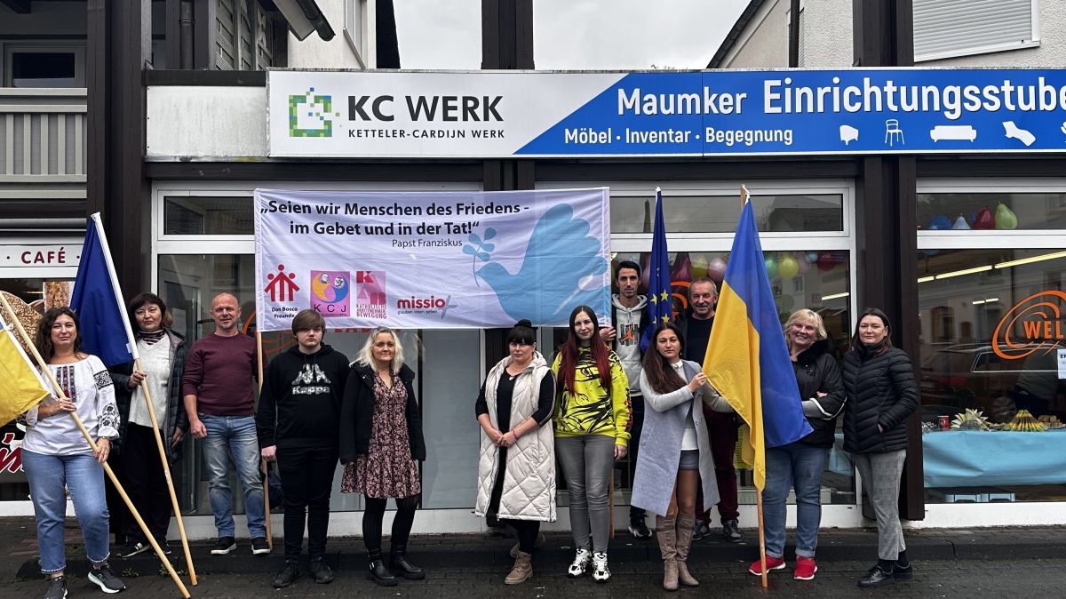 Die Maumker Einrichtungsstube ist im Beisein von vielen Gästen offiziell seiner Bestimmung übergeben worden. von privat