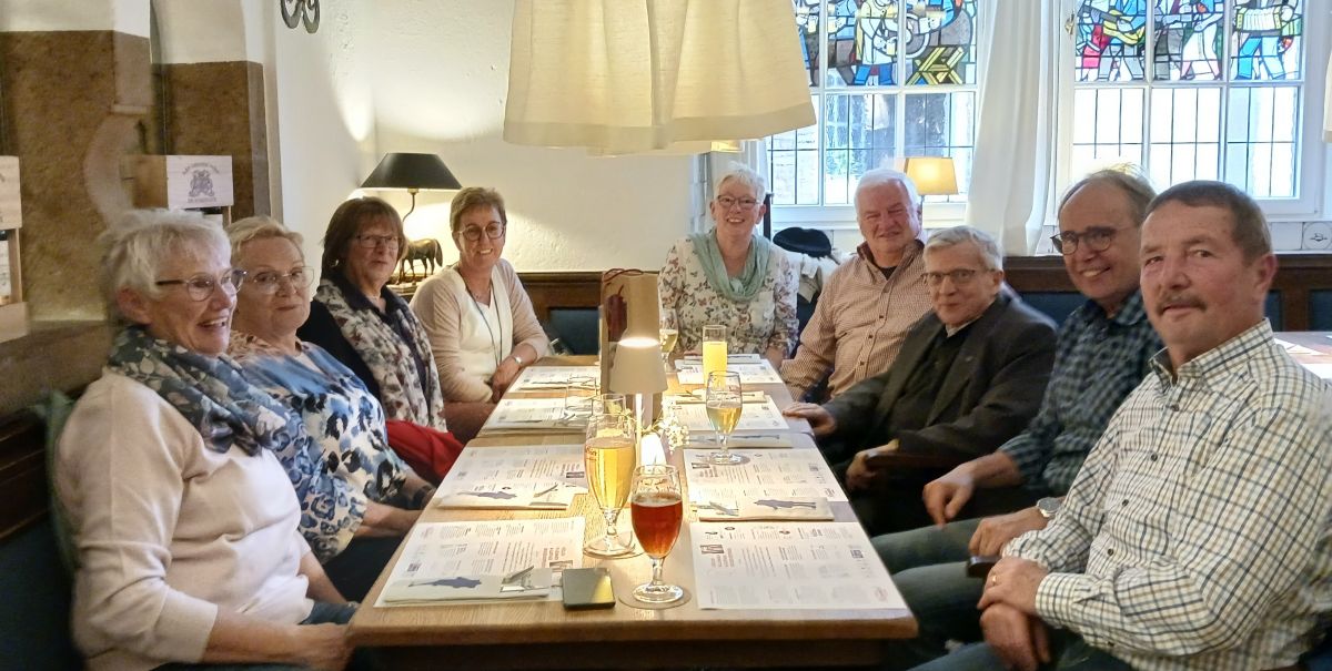 Beim gemeinsamen Essen wurden alte Erinnerungen aufgefrischt. von privat