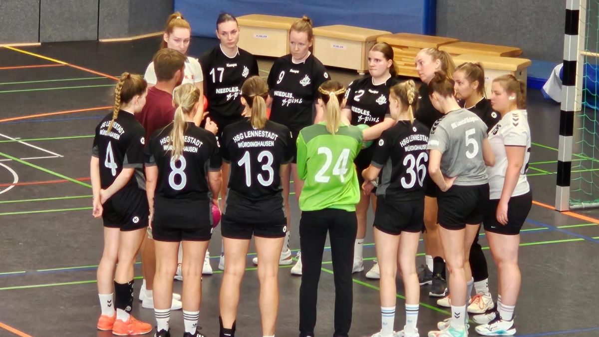 Die Damen der HSG Lennestadt-Würdinghausen unterlagen gegen die HSG Lüdenscheid. von privat