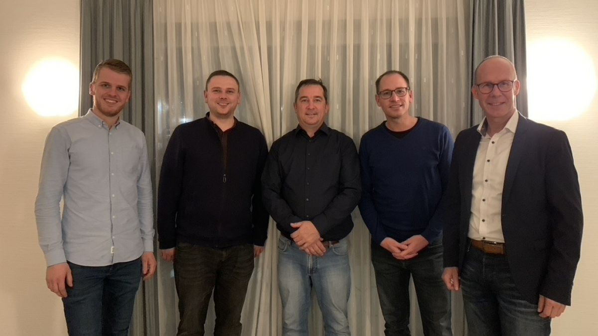 Der neue Vorstand des MZI: 2. Vorsitzende Tobias Ackerschott, Manuel Albus, 1. Vorsitzende Stefan Schneider, Marco Kieserling und Matthias Reißer (von links). von privat
