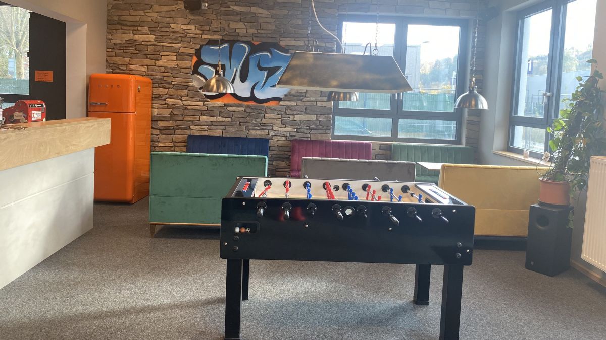 Hell und freundlich gestaltet: Das neue Jugendzentrum im Alter Bahnhof. von privat