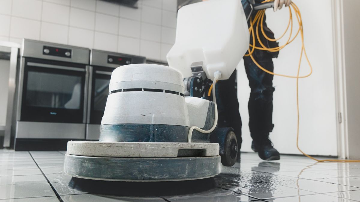 Die IG BAU setzt sich für 900 Gebäudereiniger im Kreis Olpe ein. von IG BAU