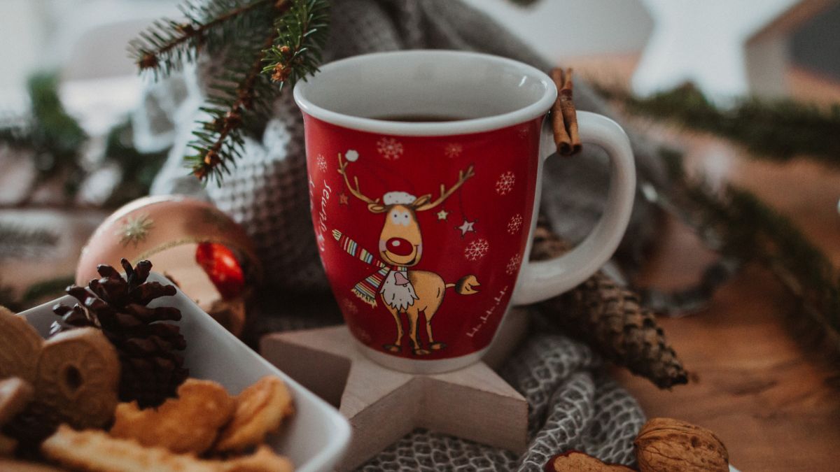 Symbolfoto: Weihnachten, Advent, Winter, Kekse, Kerze von privat
