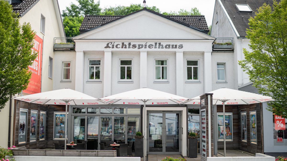 Das Lichtspielhaus Lennestadt darf sich über eine Förderung von insgesamt 13.000 Euro freuen. von ©Hojabr Riahi_Film- und Medienstiftung NRW