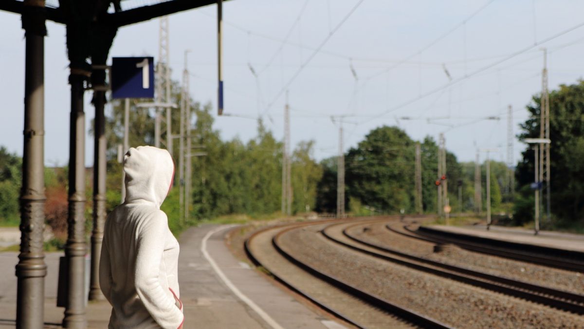 Symbolfoto Bahn, Zug von Pixabay.com