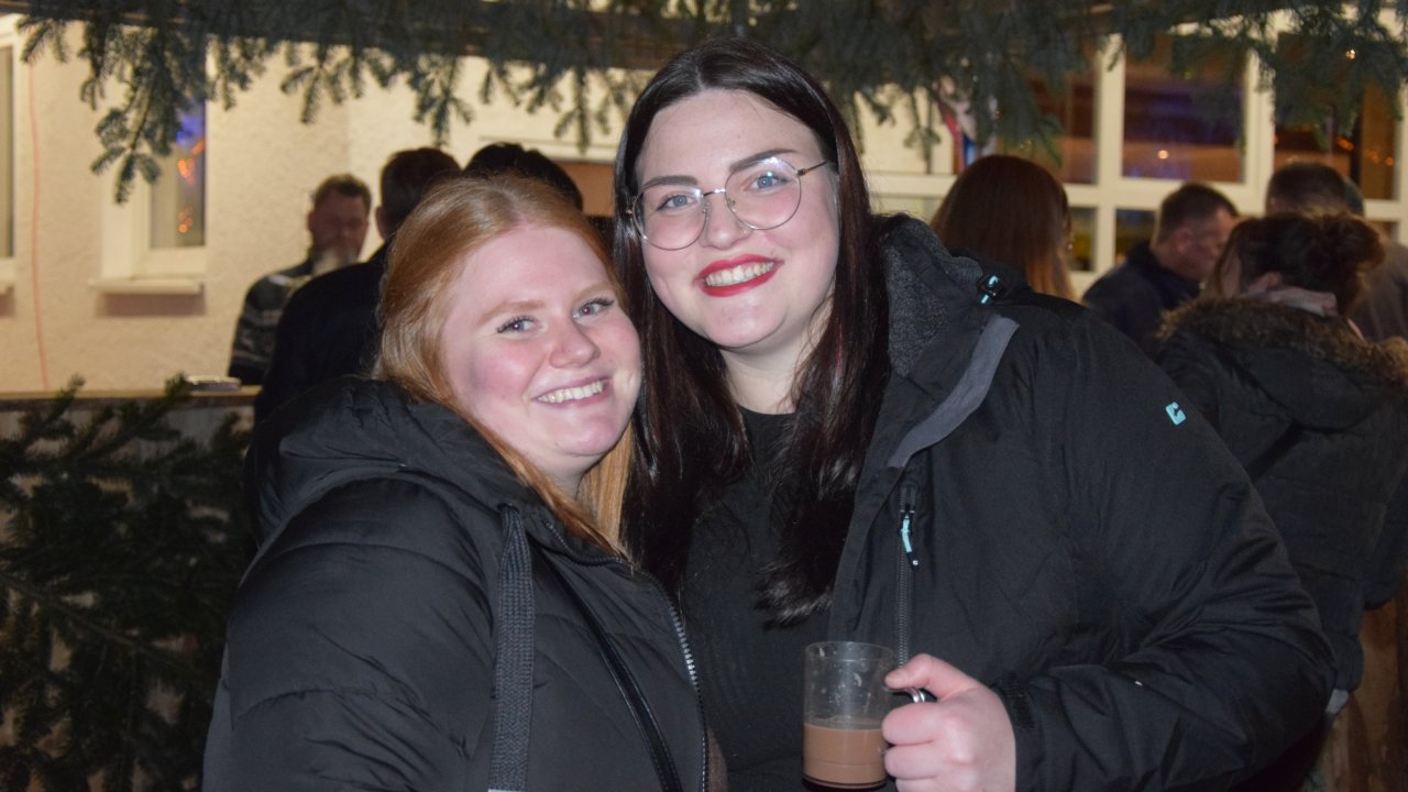 Impressionen vom Weihnachtsmarkt in Langenei. von Leoni Hermes