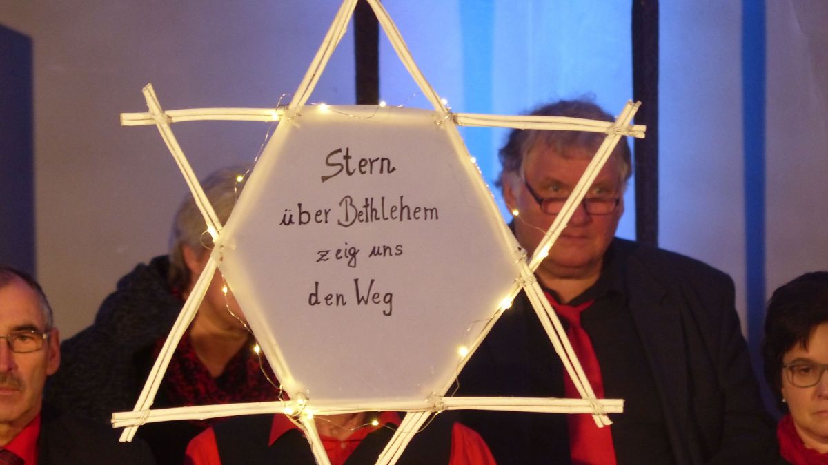 Der Gemischte Chor Serkenrode lädt zum Adventskonzert ein. von privat