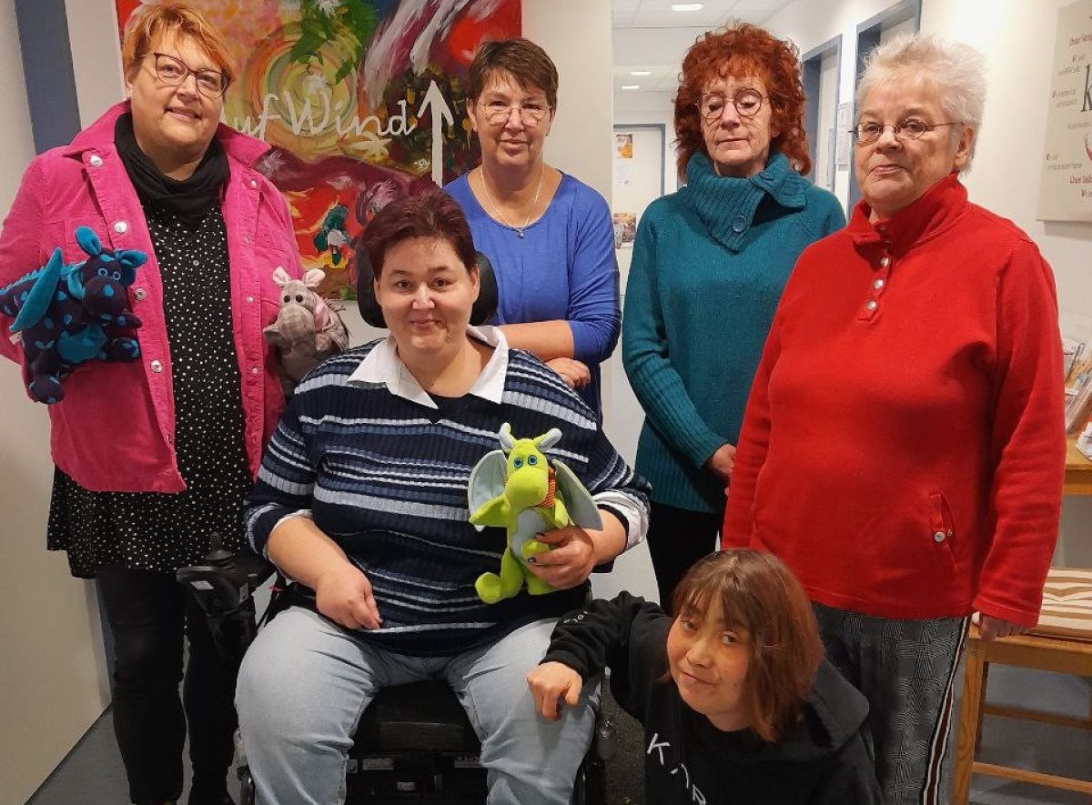 Das Kreativ-Team freut sich sehr auf den Weihnachtsmarkt in Altenhundem. von privat