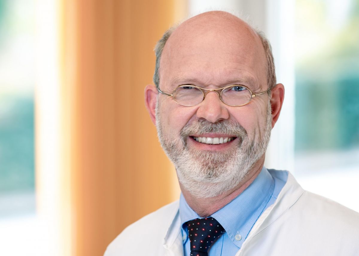 Dr. med. Martin Asbach, Chefarzt der Klinik für Innere Medizin am St.-Josefs-Hospital Lennestadt. von privat
