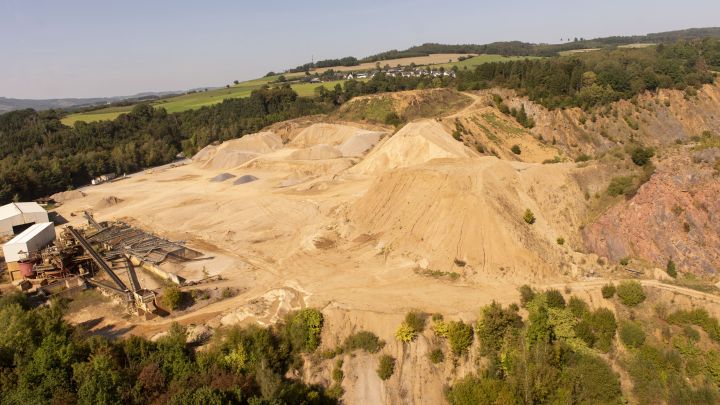 Sprengung Im Steinbruch Grevenbrück 7762