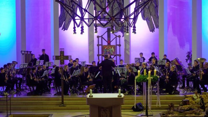 Der Musikverein Rhode lädt zum Adventskonzert seines Jugendorchesters.