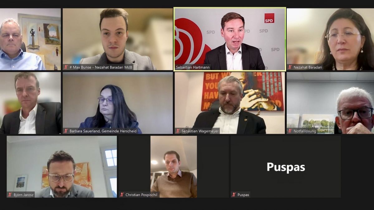 Die SPD-Bundestagsabgeordnete Nezahat Baradari die Bürgermeister aus dem Märkischen Kreis sowie dem Kreis Olpe zum Austausch ein. von privat