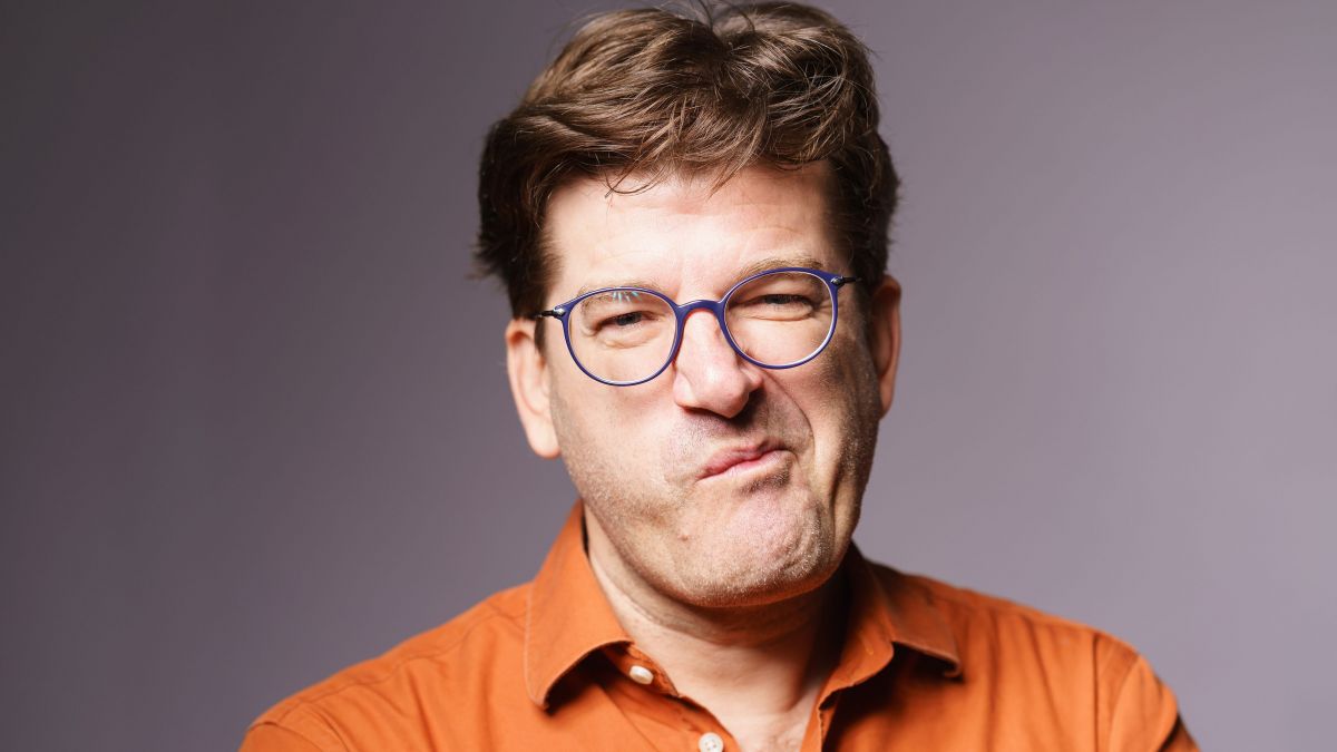 Kabarettist Nils Heinrich tritt im Cineplex Olpe auf. von © Stefan Maria Rother