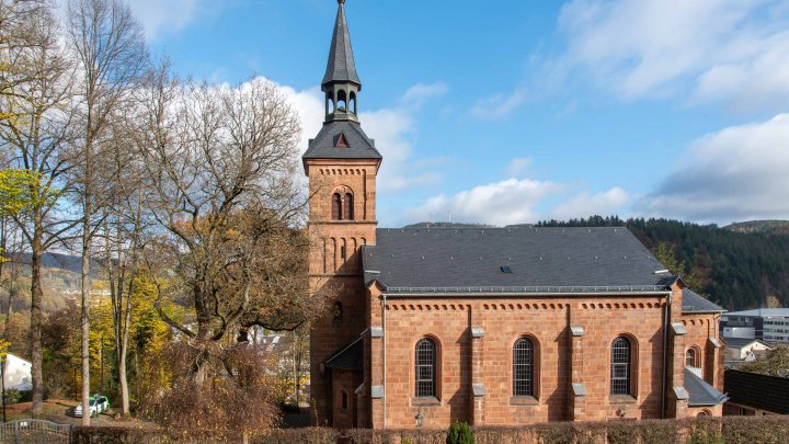 Die evangelische Kirche in Altenhundem.