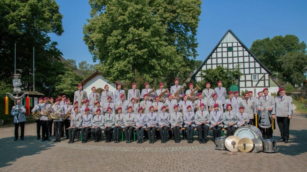 Der Musikverein Dünschede lädt in die Musikschmiede ein. von privat