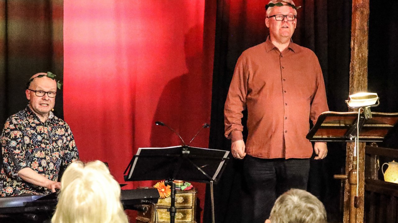 Duo Sternenkeim mit Leslie Sternenfeld und Stefan Keim, von privat