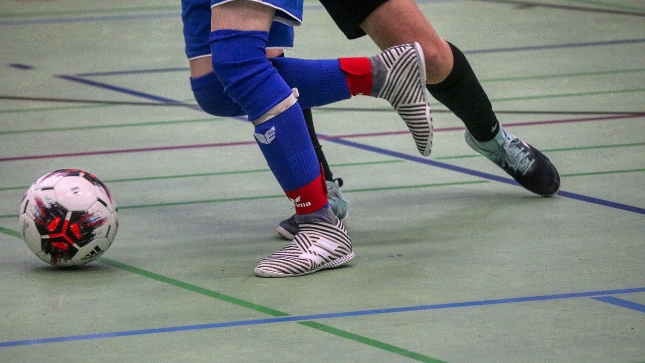 Symbolfoto Hallenfußball von Pixabay.com
