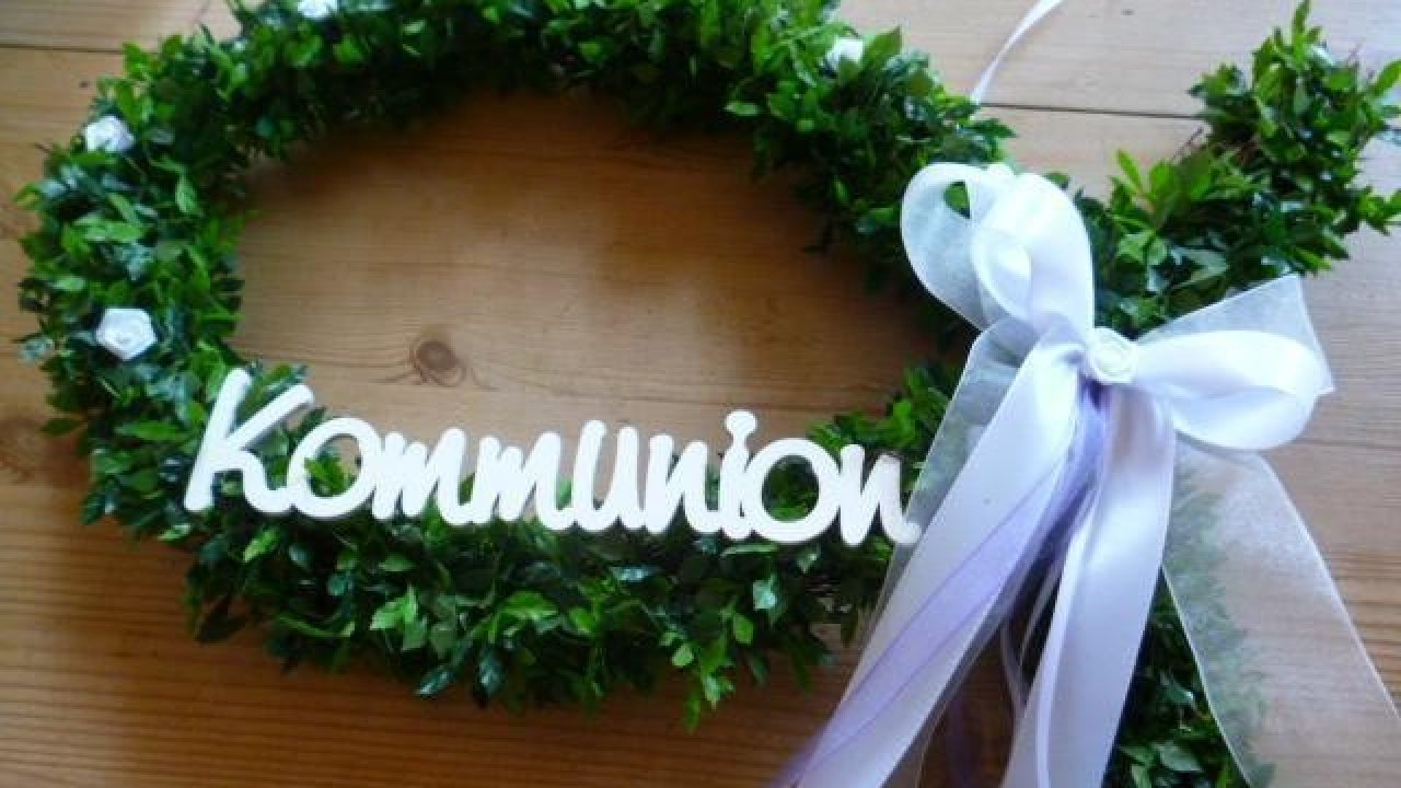 Symbolfoto, Kommunion, Erstkommunion, Kirche, katholisch, Weißer Sonntag von privat