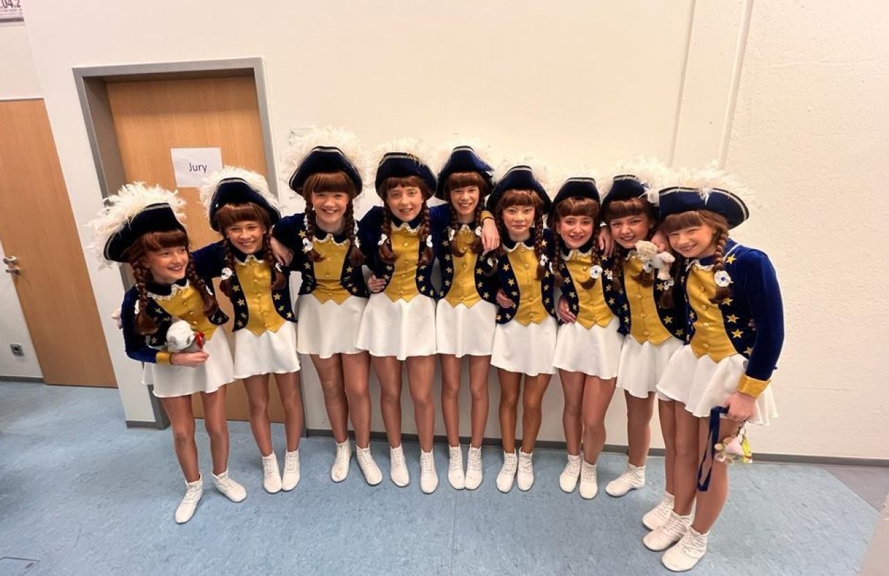 Die Biggesterne der Karnevalsgesellschaft Attendorn erreichte den dritten Platz beim Tanzturnier in Düren. von privat