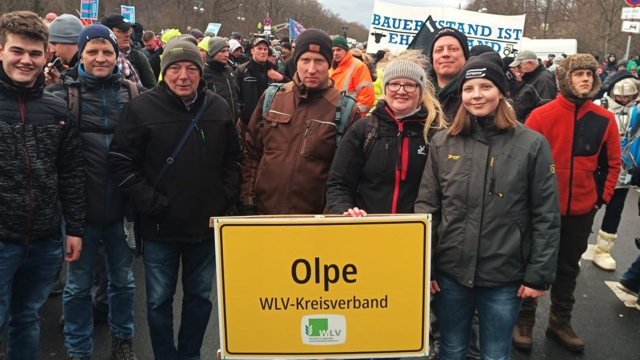 Auch eine Gruppe aus dem Kreis Olpe nahm an der Kundgebung in Berlin teil. von WLV