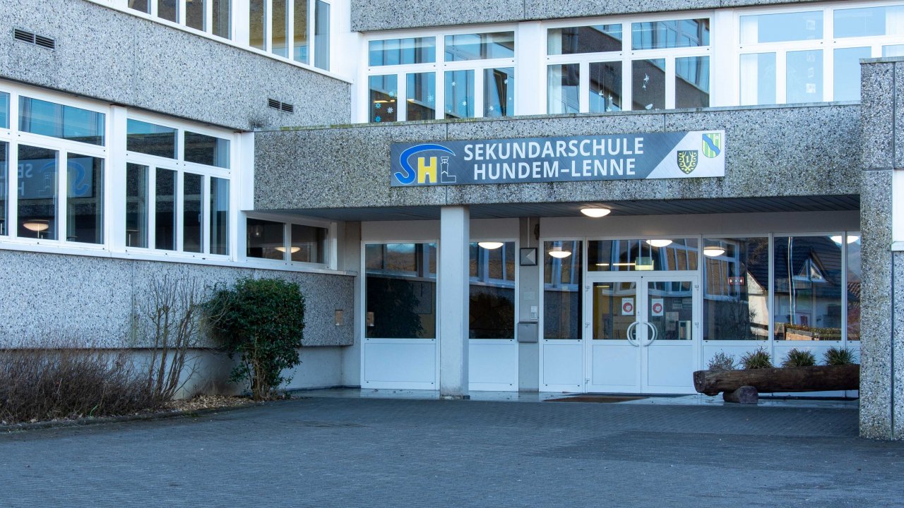 Die Sekundarschule Hundem-Lenne am Standort Kirchhundem. von Nils Dinkel