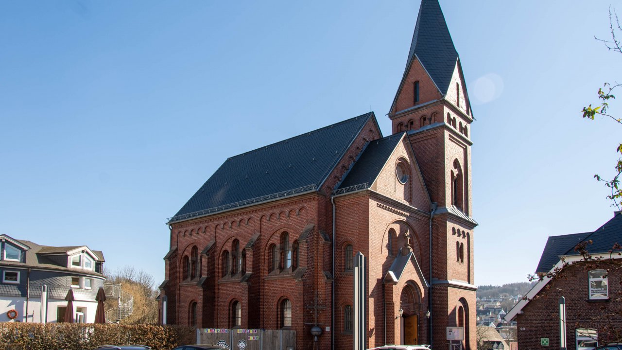 Die evangelische Kirche in Olpe. von Nils Dinkel