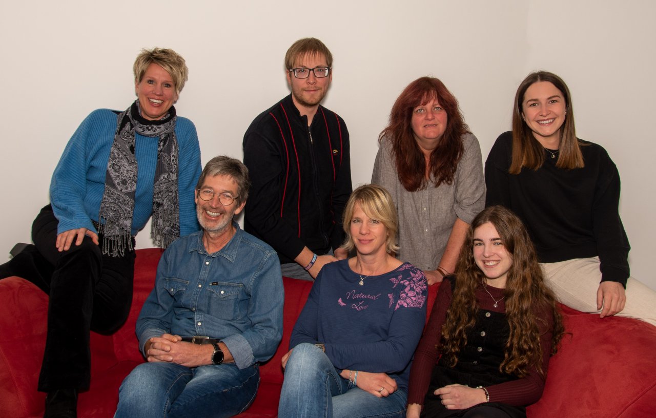 Das Redaktionsteam von LokalPlus (von links): Kerstin Sauer, Wolfgang Schneider, Nils Dinkel, Claudia Wichtmann, Nicole Voss, Lorena Klein und Tine Schmidt. von LokalPlus