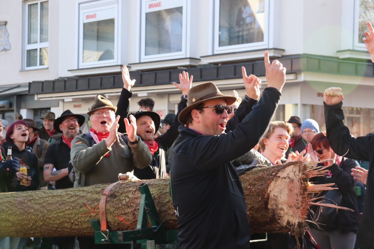 Impressionen vom Osterbrauchtum in Attendorn am Karsamstag. von Mona Pospischil