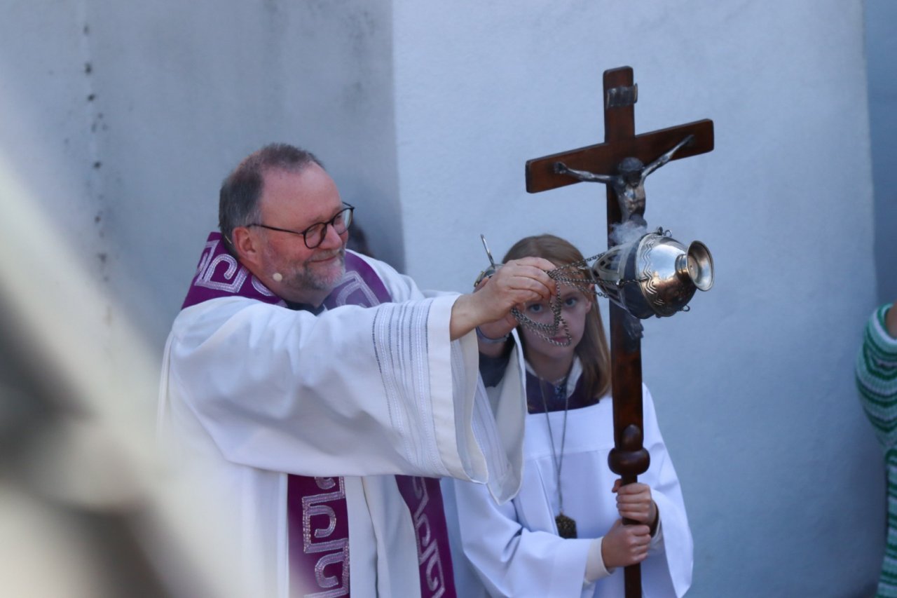 Impressionen vom Osterbrauchtum in Attendorn am Karsamstag. von Mona Pospischil