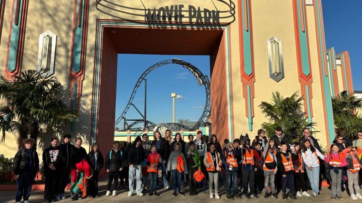 Den Movie Park besuchten fast 50 Kinder aus Olpe beim Ausflug der OT im Rahmen des...