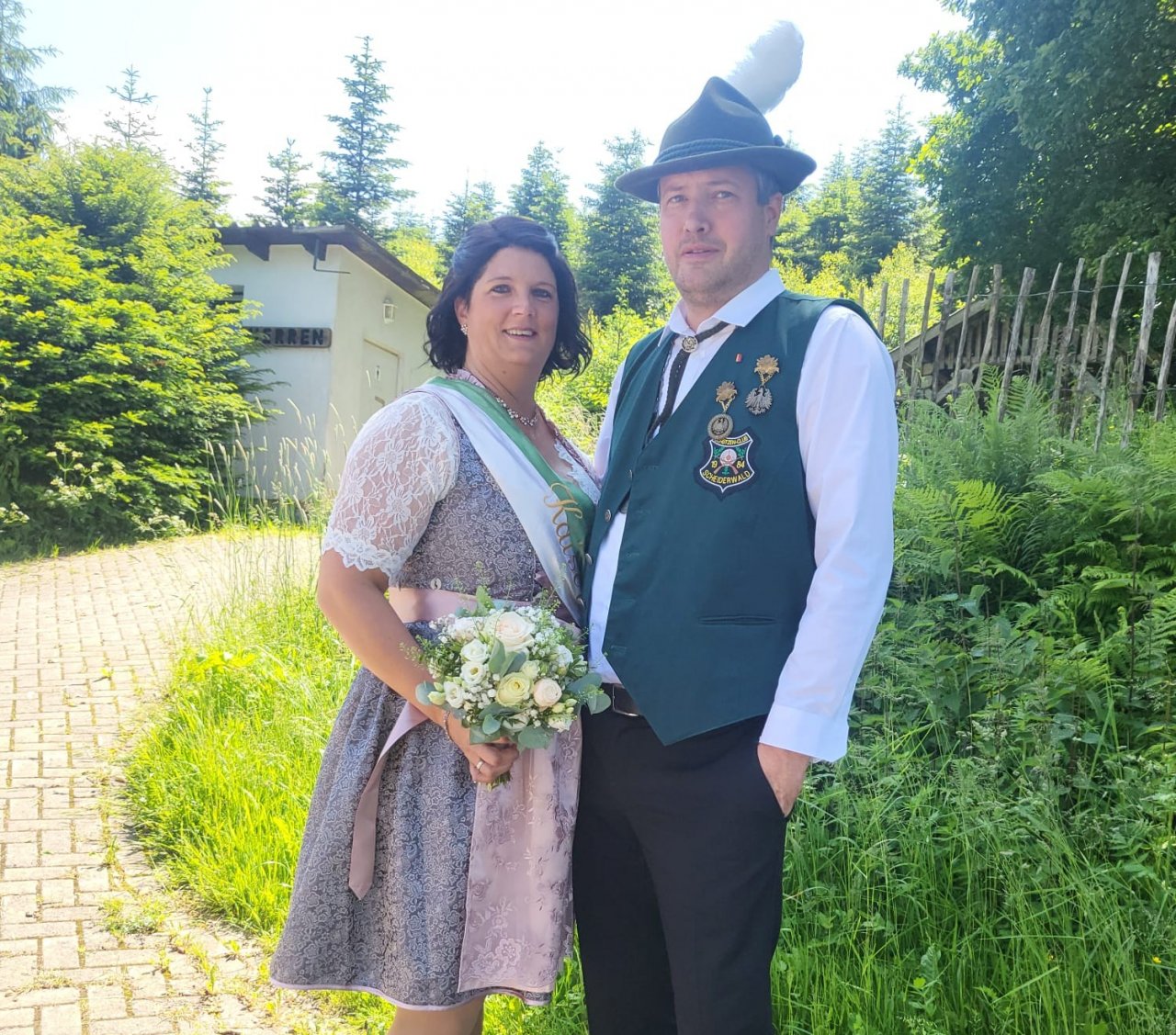 Wer löst das amtierende Kaiserpaar Sascha und Julia Grebe ab? von privat