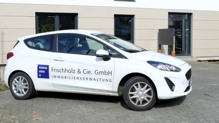 Frischholz & Cie. GmbH bietet umfassenden Service rund um Immobilien.
