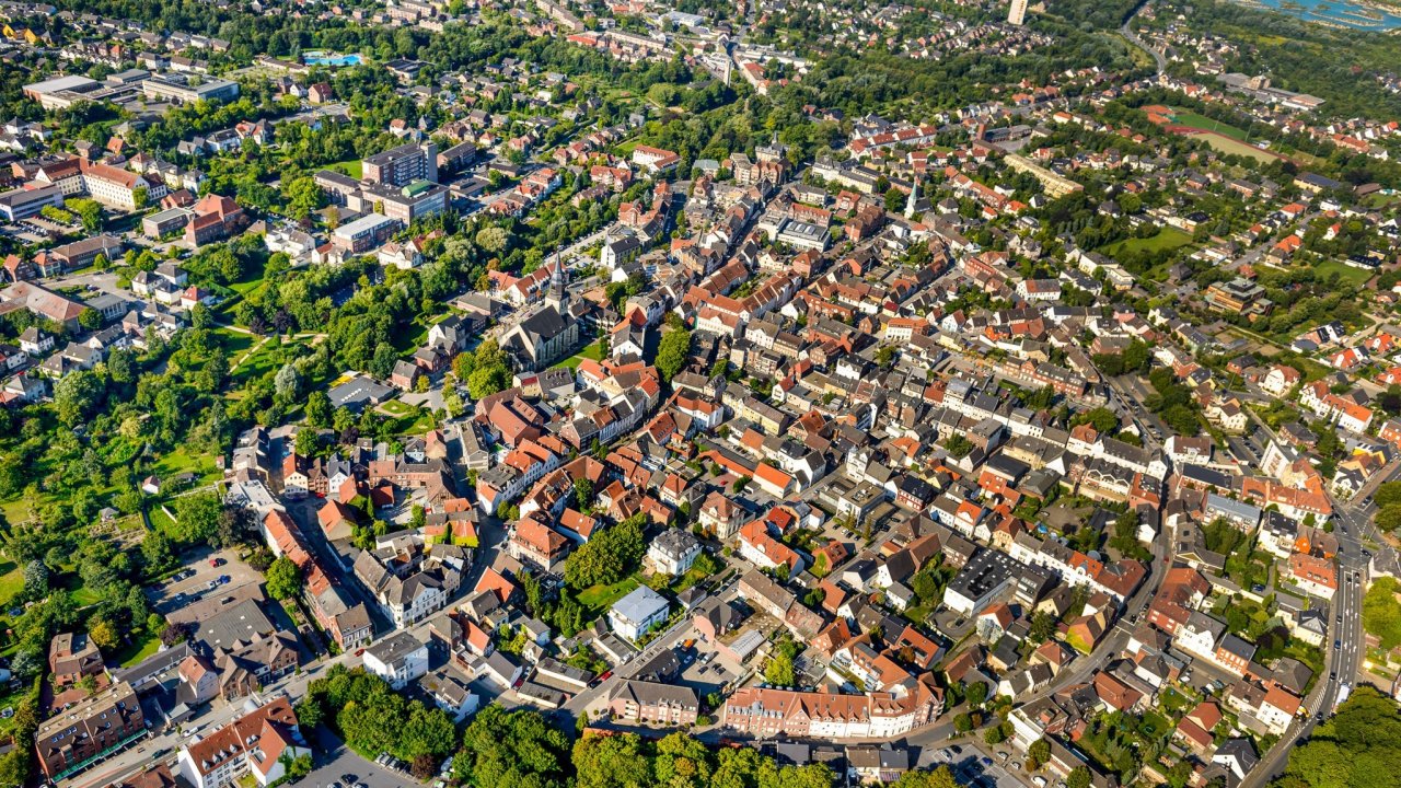 Ein Blick auf die Hansestadt Beckum. von Wolfgang Immig/Creativ Werbung