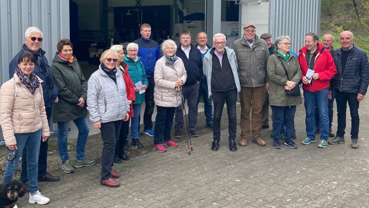 Die Senioren Union Lennestadt war jetzt zu Gast im Wasserwerk Elspetal. von privat