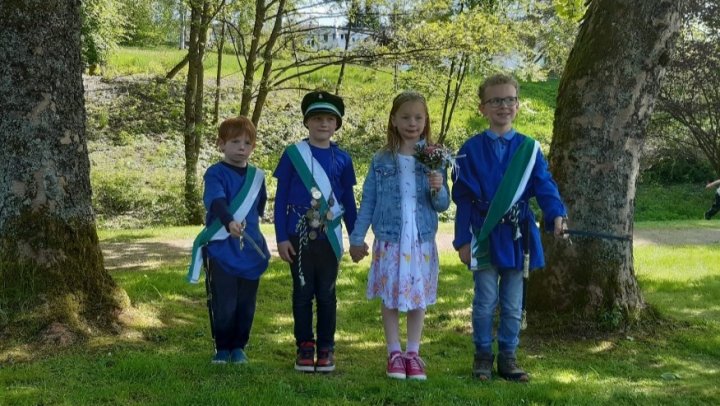 Beim Kinderschützenfest in Oberhundem werden Nachfolger für das Kinderkönigspaar Kilian Bals und...